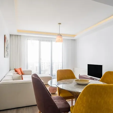Apartment W Pool 5 Min To Vialand Near Golden Horn *